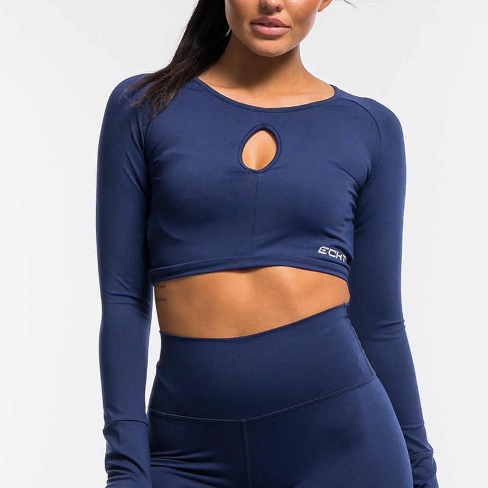 Echt Flex Cropped Long Sleeve - Navy Stripe